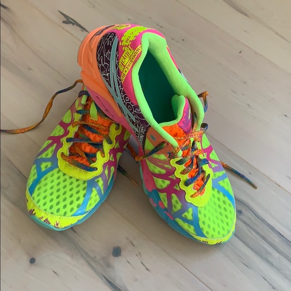 asics noosa tri 9 womens